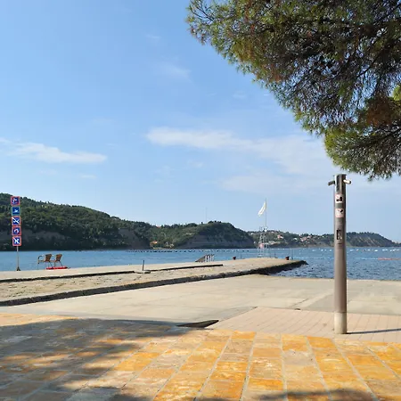 Laguna - Terme Krka 3*